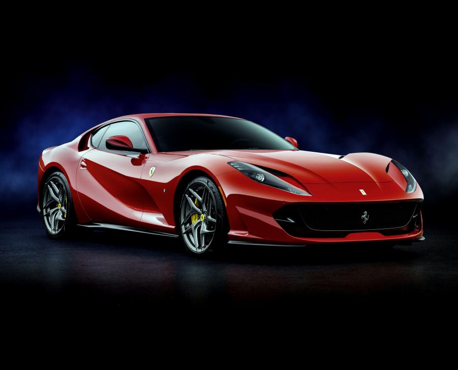  Ferrari 812 Superfast 2017 года  (NA) (фото 7 из 23)
